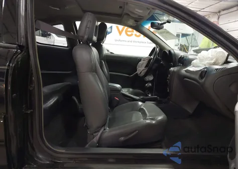 2002 Pontiac Grand Am Gt1 z USA, uszkodzony, nr VIN 1G2NV12E22C282217